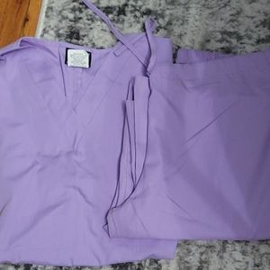 Cherokee scrub set